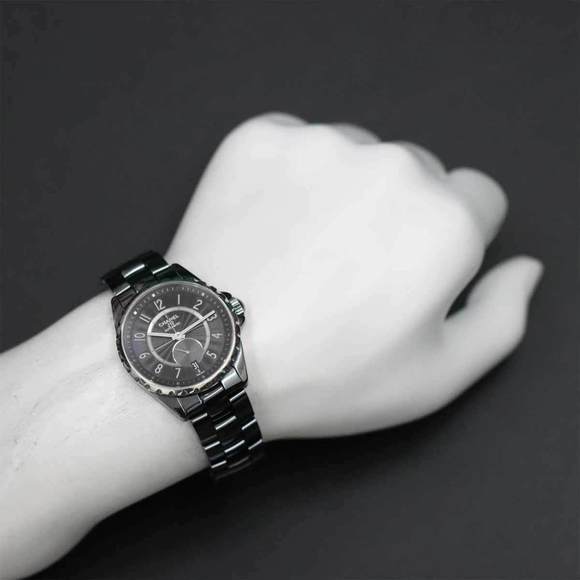 Chanel CHANEL J12-365 H3836 Men's Watch Date Black Ceramic Automatic Self-Win... - Picture 4 of 8